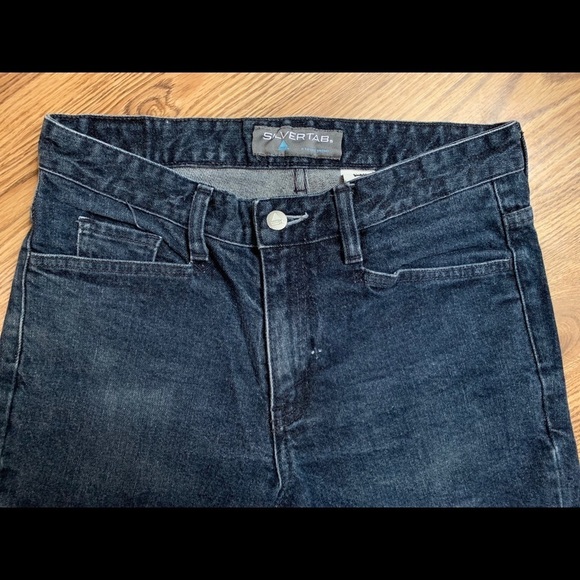 Vintage Levi’s SilverTab Jeans​​​ - Picture 9 of 12